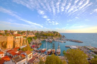 Эксперт предупреждает о рисках землетрясений на курорте Анталия в Турции