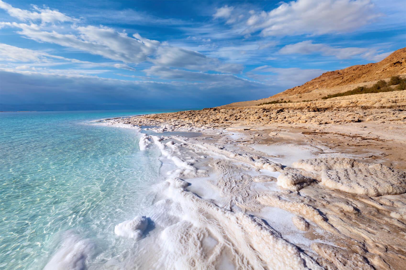 берег Мертвое море